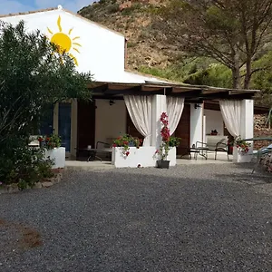 Bed & Breakfast Il Sole Del Genarbì, Carloforte (Isola di San Pietro)